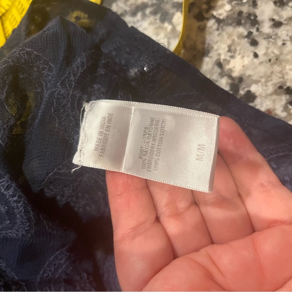 LUCKY BRAND Tassel Tie Split Neck Top peasant blouse Sheer medallion lace - Picture 10 of 10